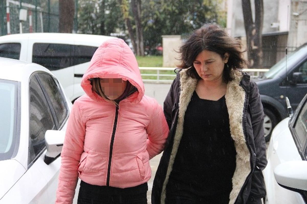 Genç Kız Uyuşturucu Kullanmak Suçundan Tutuklandı