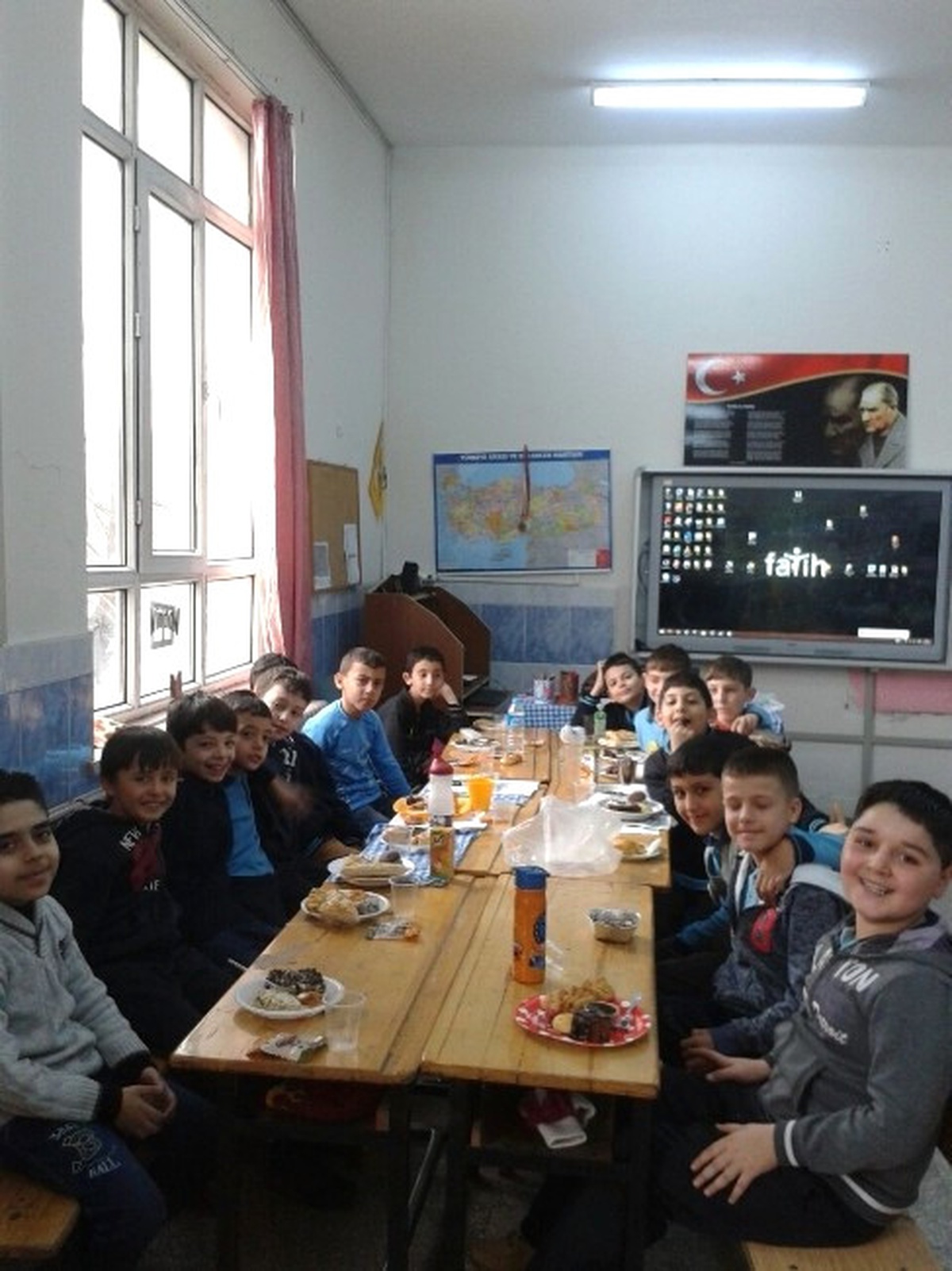Minikler \'Yerli Malı Haftası\'nı Kutladı