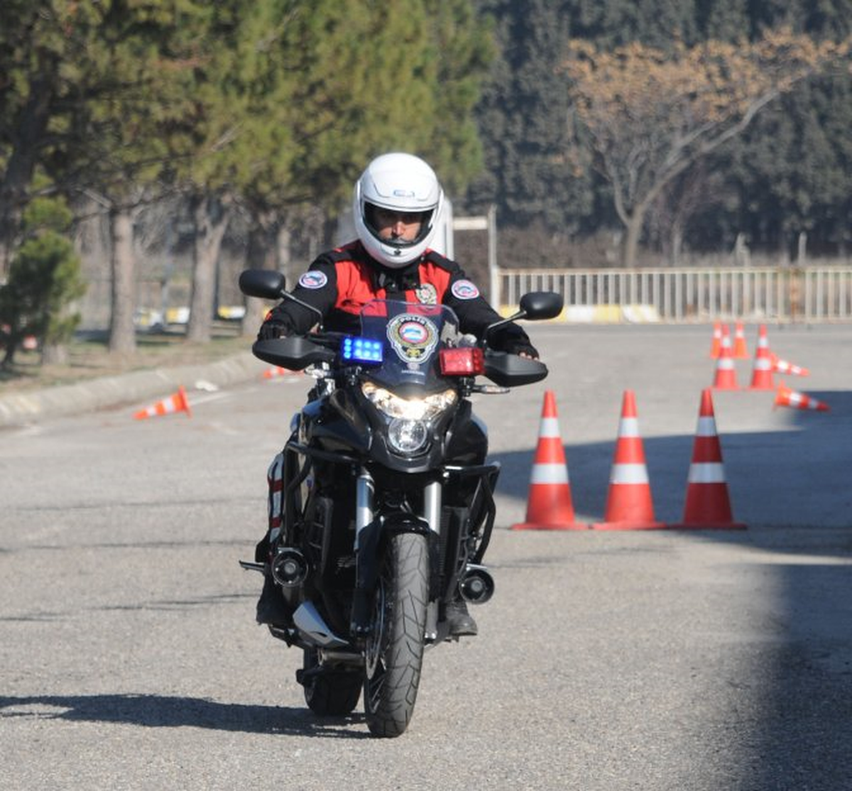 Motosikletli Polis Timleri 3 Ayda 76 Kişi Yakaladı