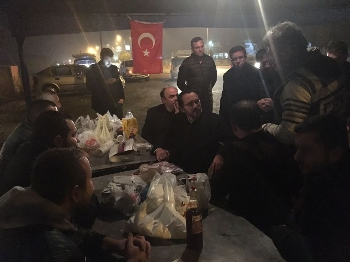 Adü Rektörü Bircan\'dan Polisleri Acılı Günlerinde Yalnız Bırakmadı