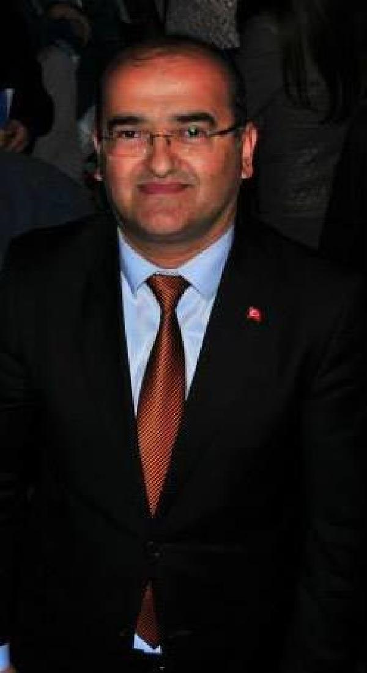 AK Parti Eski İlçe Başkanı Fetö\'den Gözaltına Alındı
