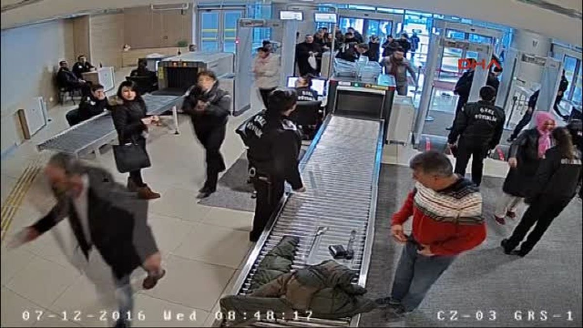 Avukattan Adliyede Darp Iddiası