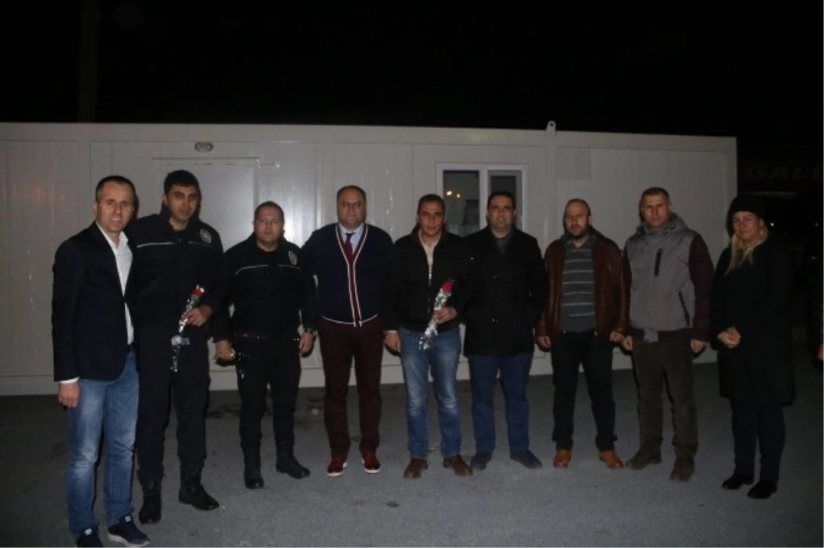 Aydın Büyükşehir Belediyesi\'nden Polislere Ziyaret