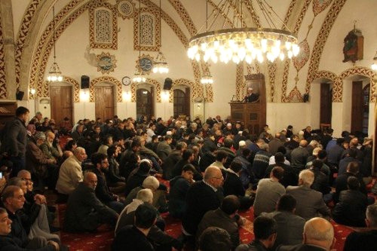 Bakü\'de Mevlit Kandili Kutlandı