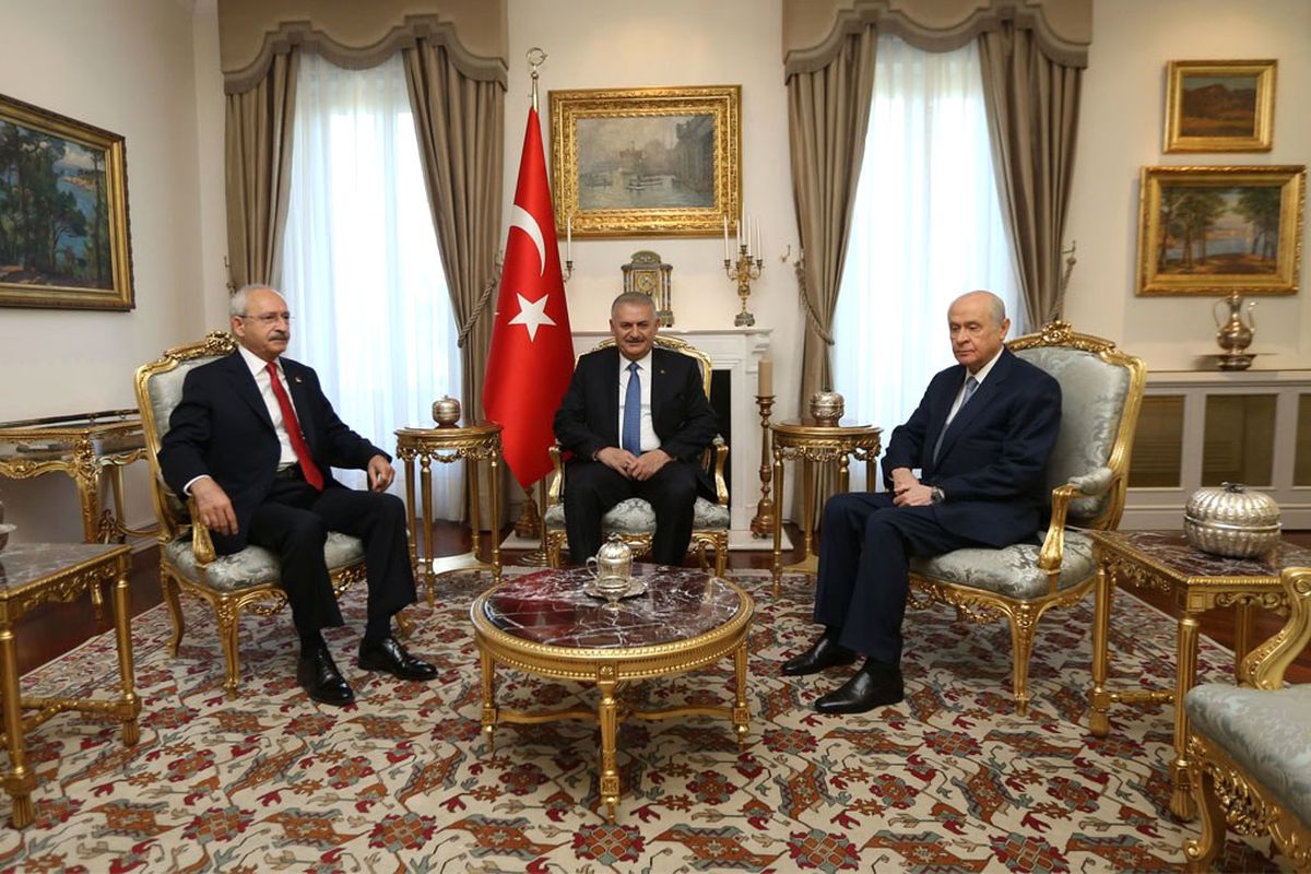 Başbakan Binali Yıldırım, MHP Genel Başkanı Devlet Bahçeli ve CHP Genel Başkanı Kemal Kılıçdaroğlu...