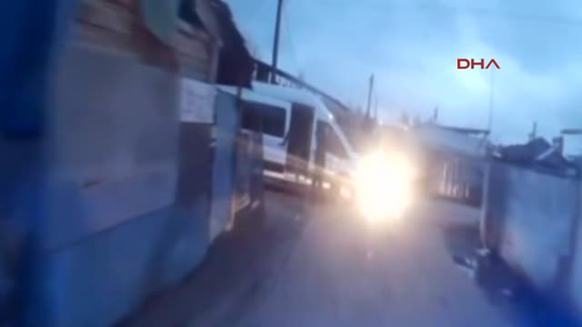 Bursa\'da Zehir Tacirlerine Şafak Baskını: 18 Gözaltı