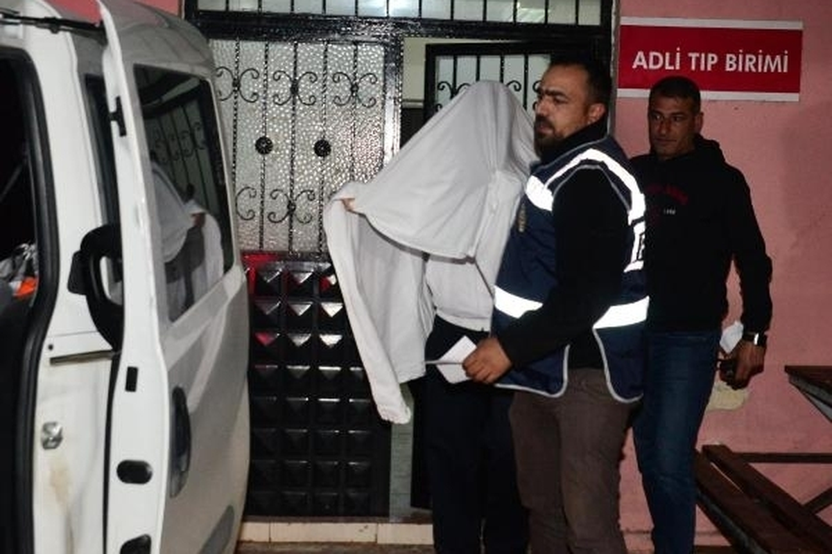 Büyükşehir Belediye Başkanı Sözlü\'nün Kardeşi Gözaltına Alındı