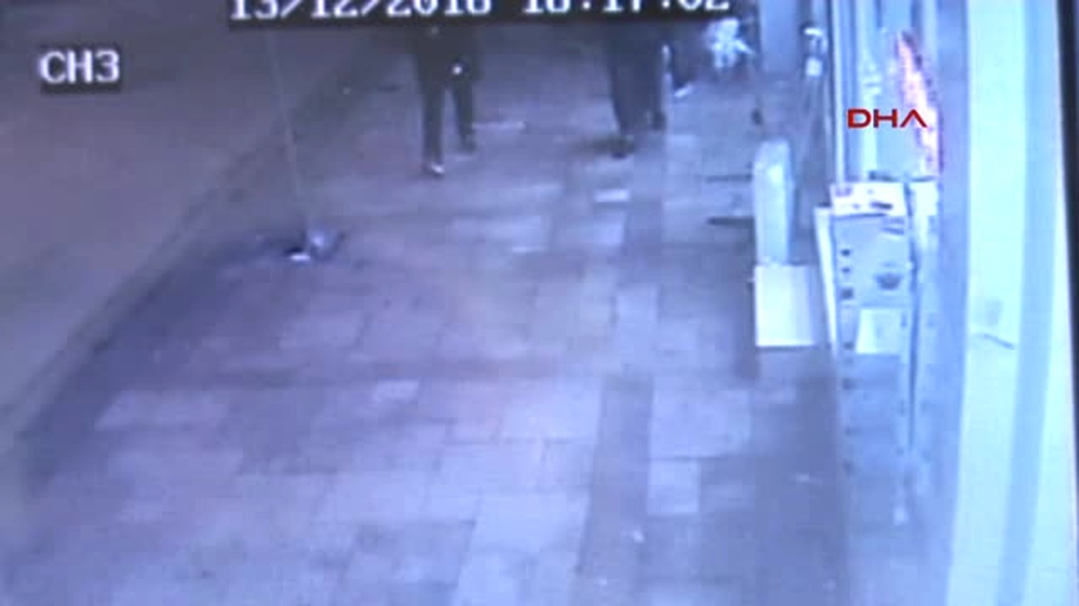 Denizli Ütü Hırsızlığı Güvenlik Kamerasında