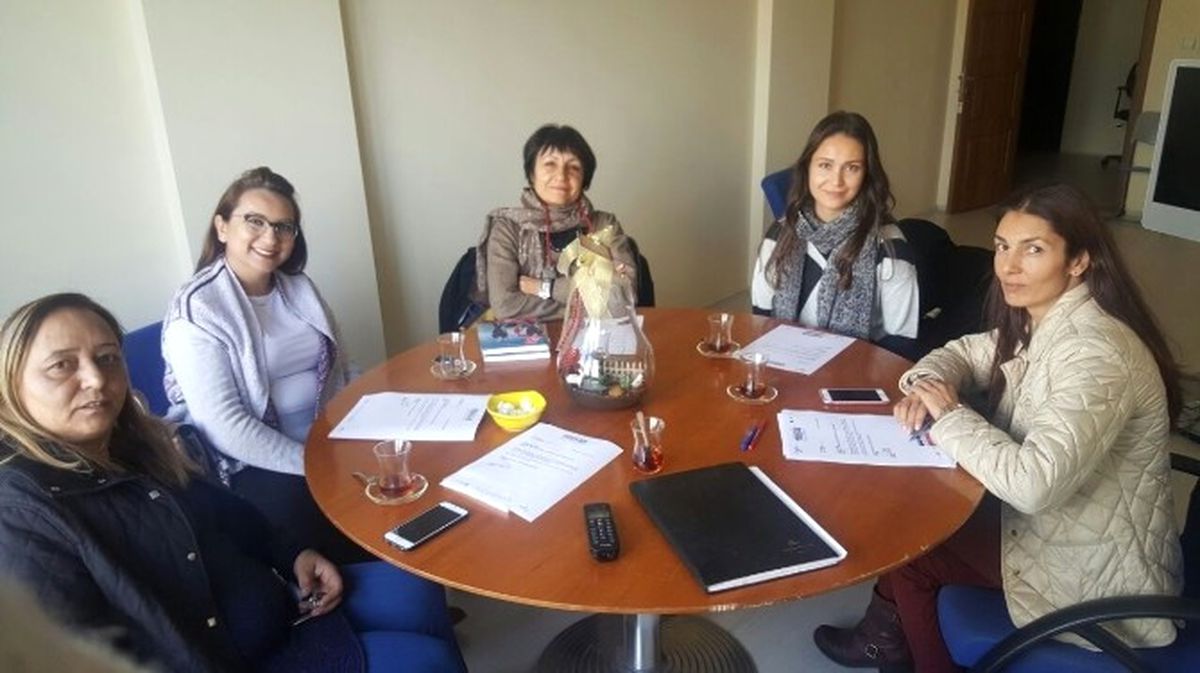 Didim Türsab\'ta Kadınlar Görev Dağılımını Yaptı