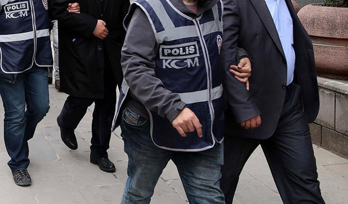 Düzce\'de Fetö Soruşturmasında 11 İş Adamına Gözaltı