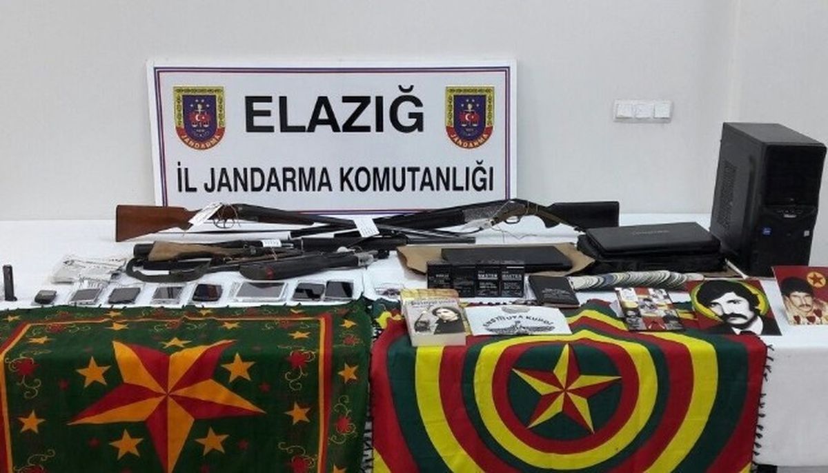 Elazığ\'daki PKK Operasyonunda Silah Ele Geçirildi
