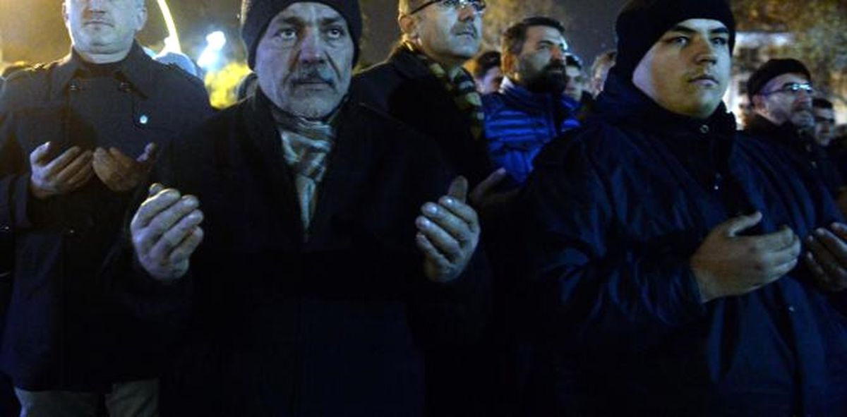 Halep\'teki Sivillere Yönelik Saldırılara Tepkiler