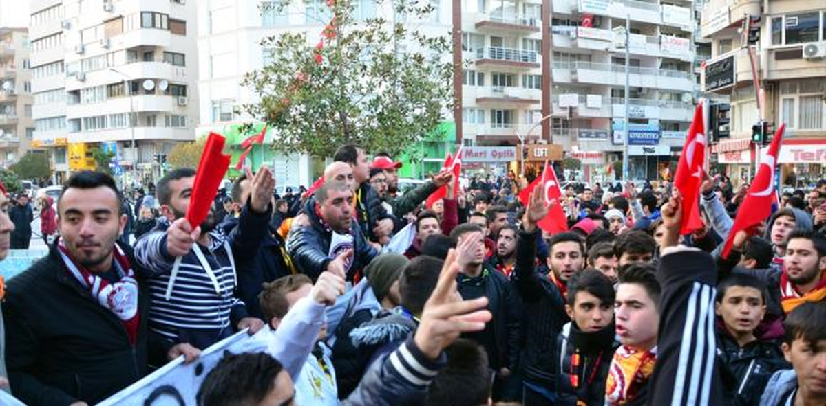 İstanbul\'daki Terör Saldırısına Tepkiler