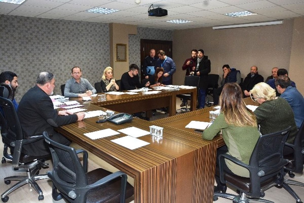İzmit Belediyesi\'nden Milyonluk Kiralama İhalesi