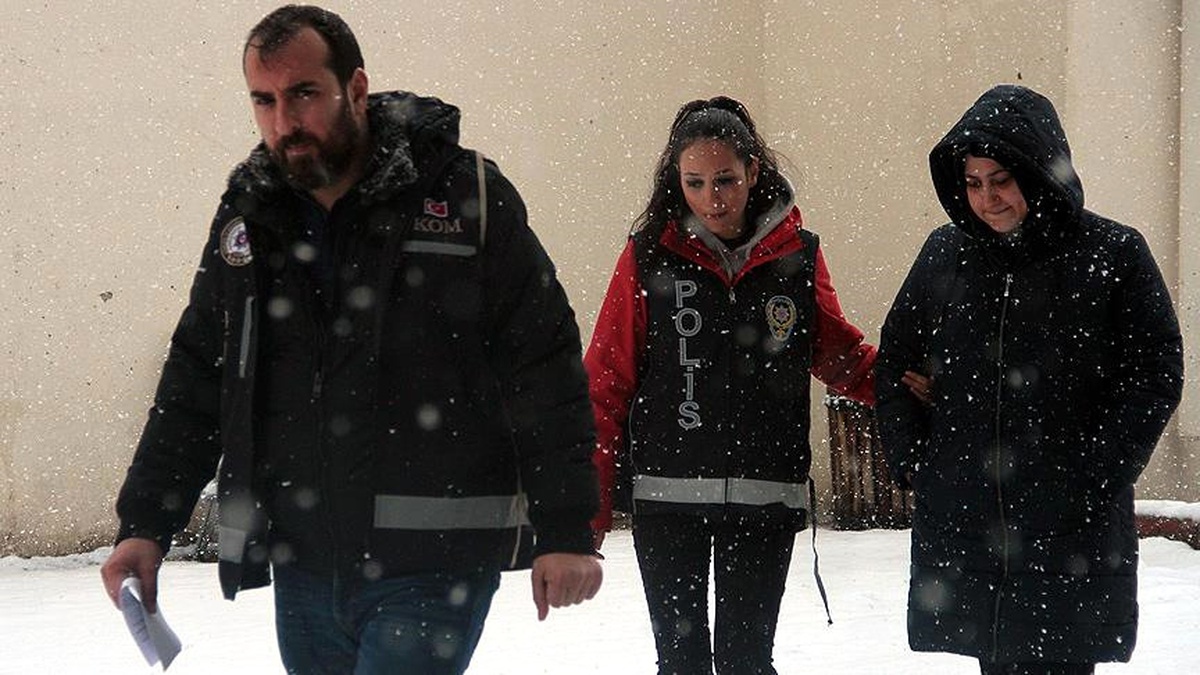 Kursiyerlerin Hesabına Yatan Paraları Elden Geri Almışlar