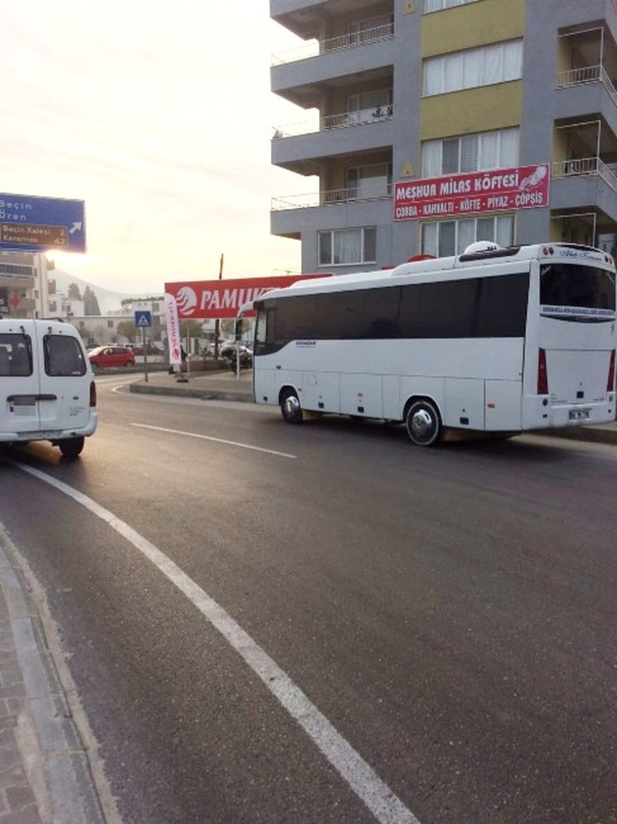 Milas\'ın Akıllı Kavşak Sorunu Büyüyor