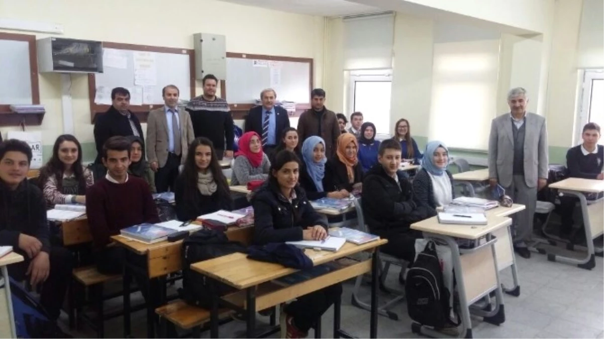 Osmaneli Belediyesi\'nin Eğitime Destekleri Sürüyor