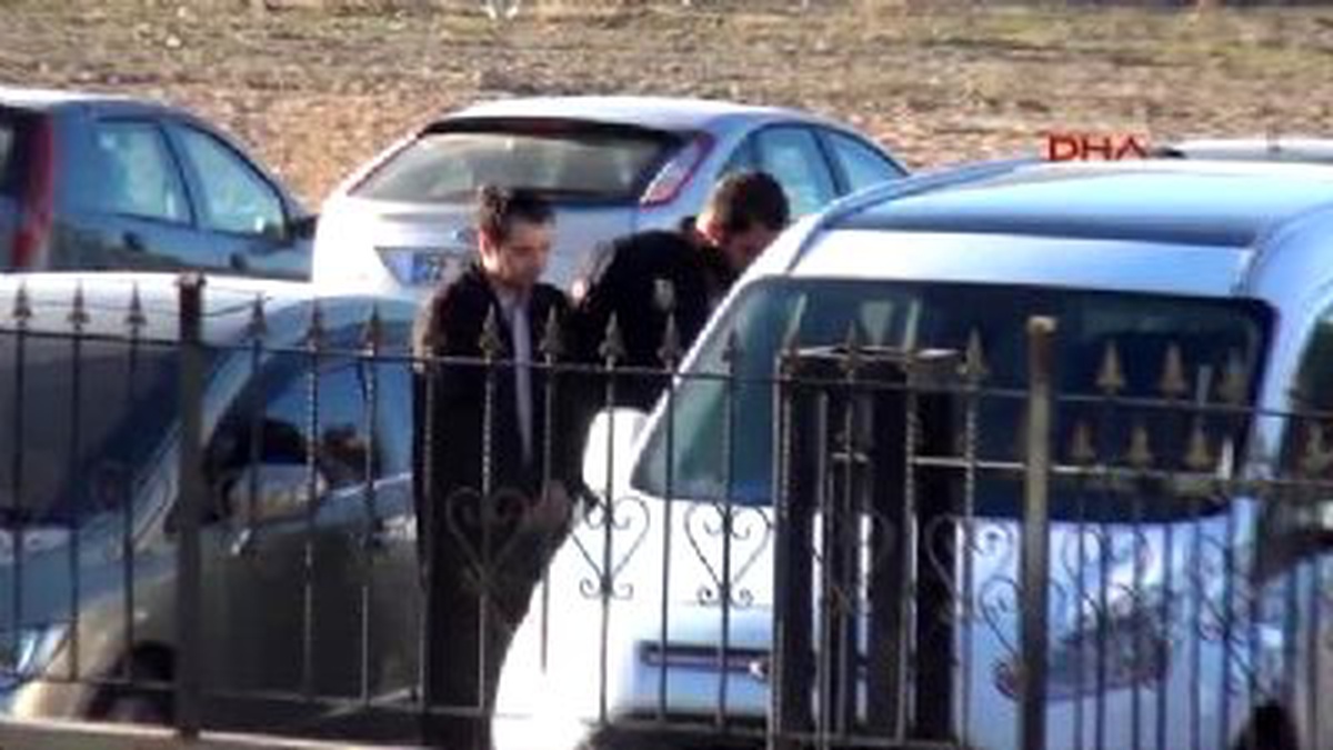 Polislere Acıyacak Değiliz\' Tweeti Atan Şüpheli Adliyede (2)