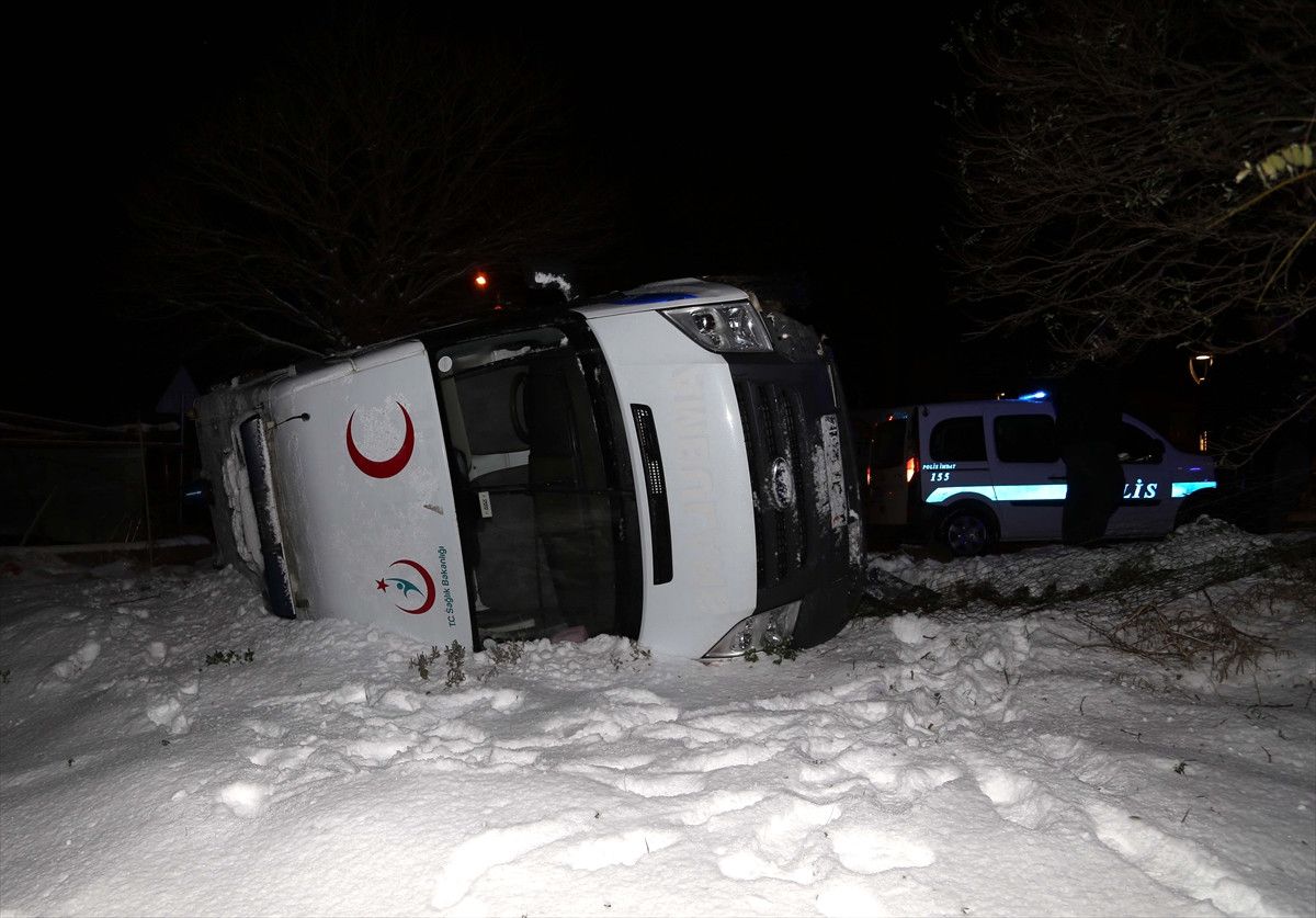 Samsun\'da Ambulans Devrildi