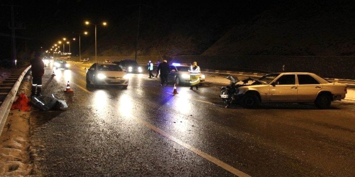 Samsun\'da Trafik Kazası: 1 Ölü, 1 Yaralı
