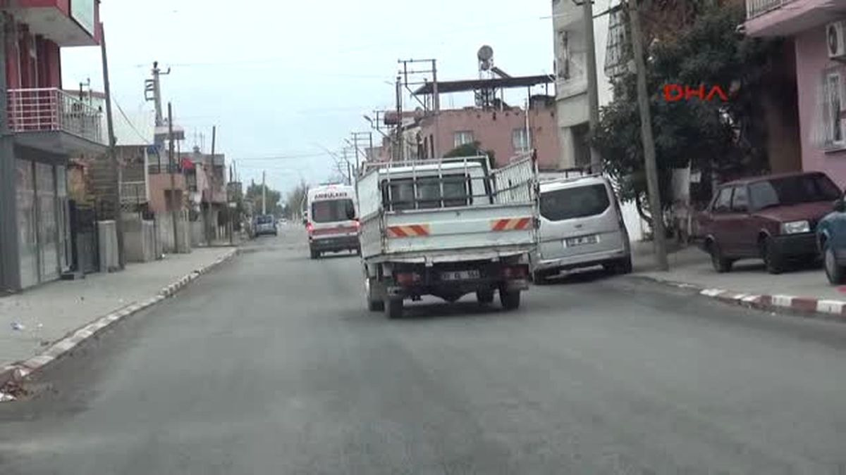 Tarsus Boşanma Davasında Silahlı Kavga; Bir Yaralı