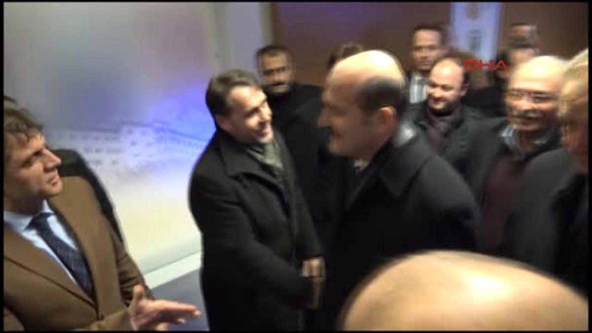 Trabzon Içişleri Bakanı Süleyman Soylu, Akyazı Stadı\'nda Incelemelerde Bulundu