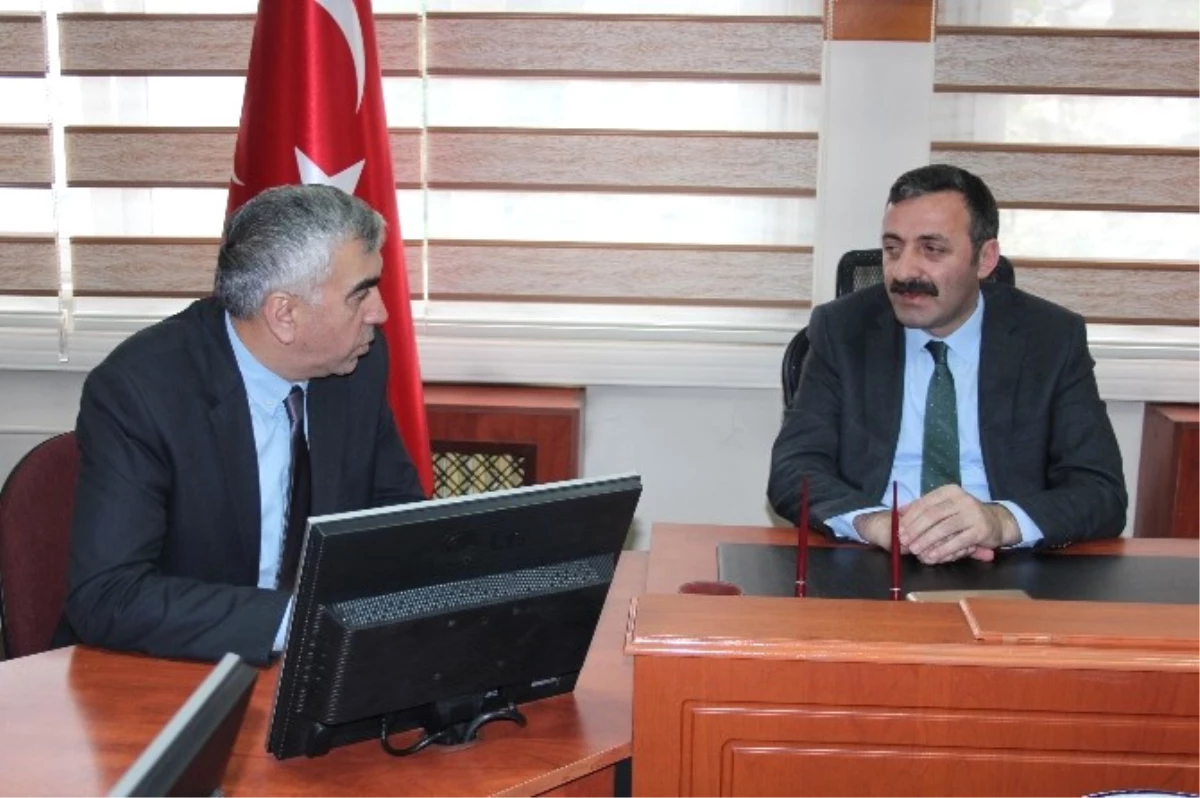 Türk-İş\'e Bağlı Sendikalardan Emniyet Müdürüne Taziye Ziyareti