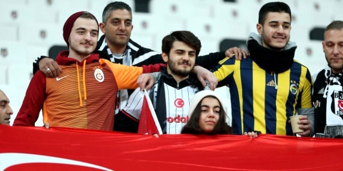 Vodafone Arena\'da Teröre Tokat Gibi Cevap