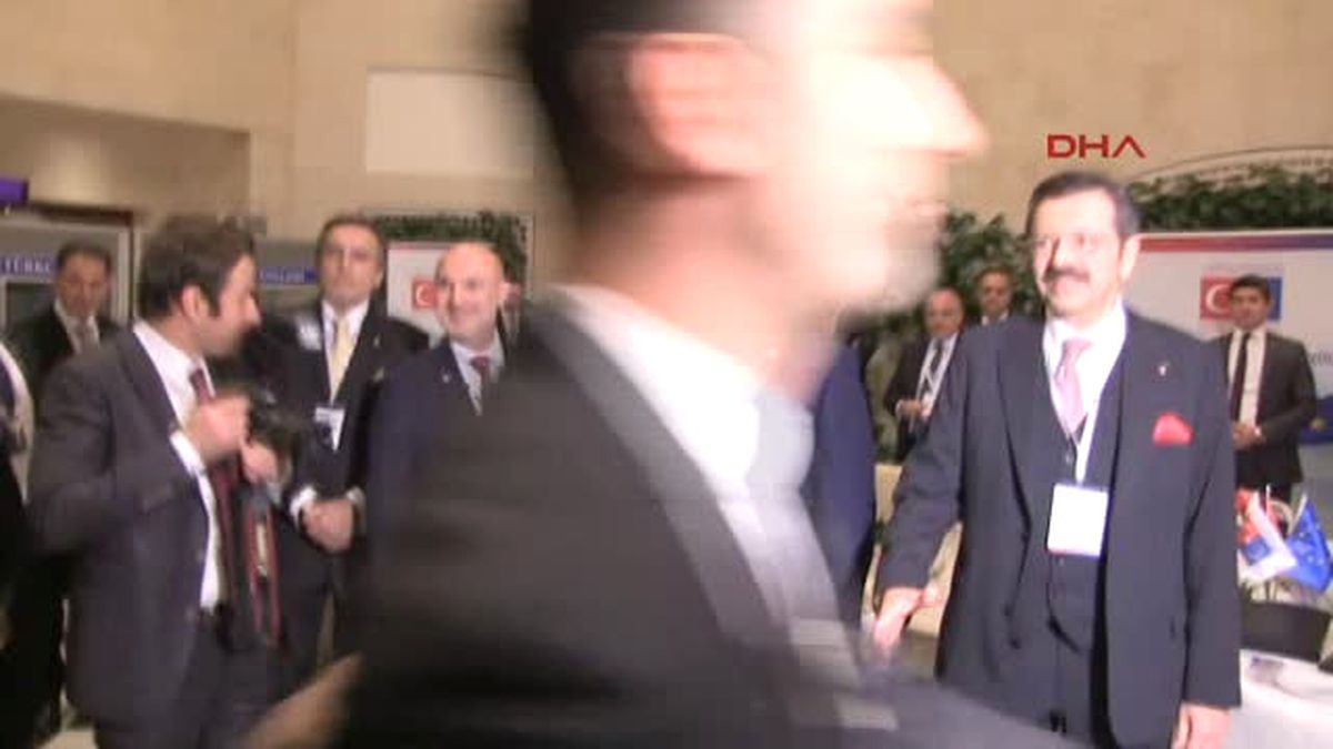 AB Bakanı Çelik Sarkozy\'nin Kafasındaki Gibi Bir AB\'ye Girmek Istemeyiz