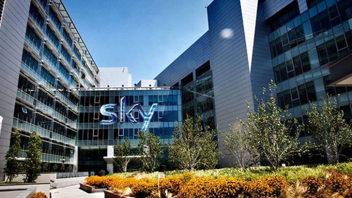 ABD\'li Medya Devi İngiliz Sky\'ı Satın Alıyor