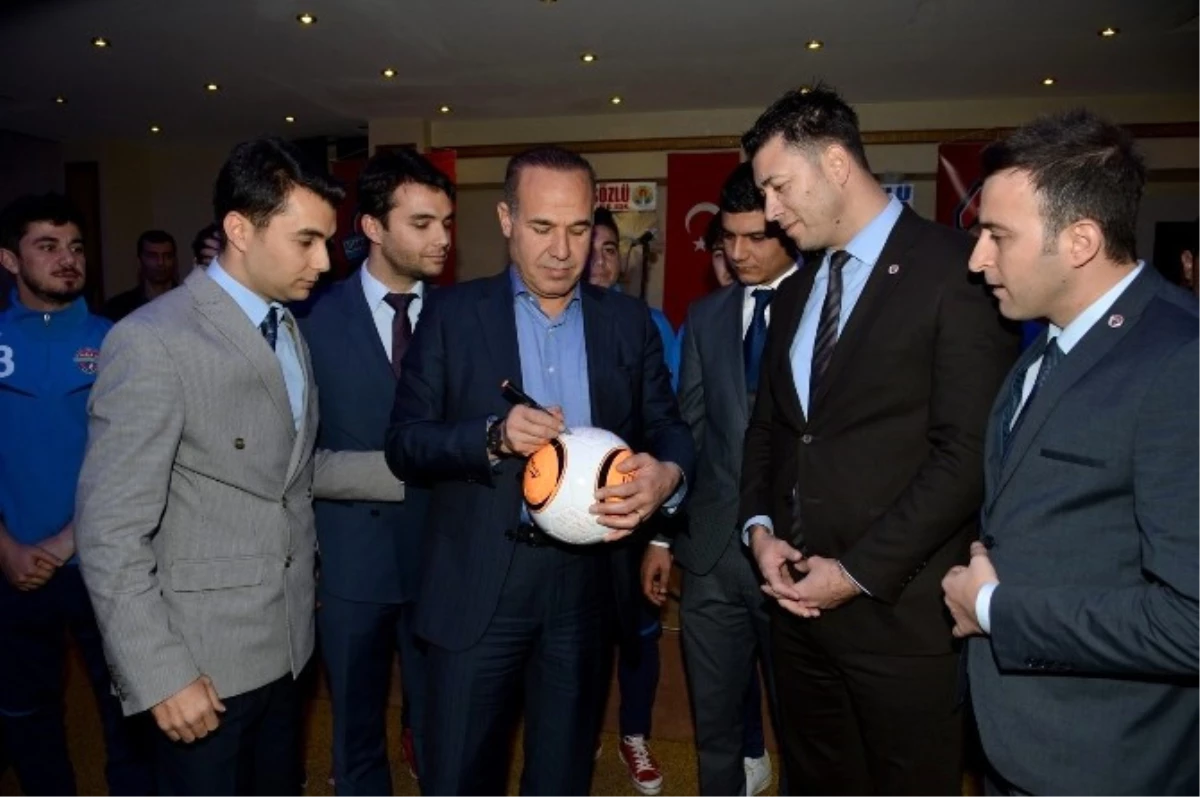 Adana Ülkü Gücü Spor\'un Tanıtım ve Dayanışma Gecesi