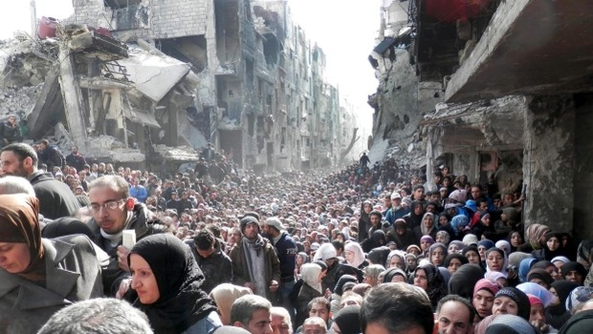 Al Jazeera: "Halep\'te Tahliye Konvoya Saldırı"