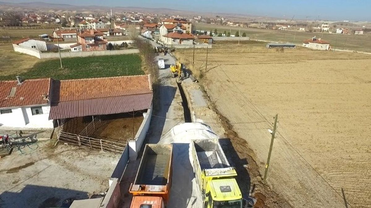 Andız ve Parmakören\'de Alt Yapı Çalışması