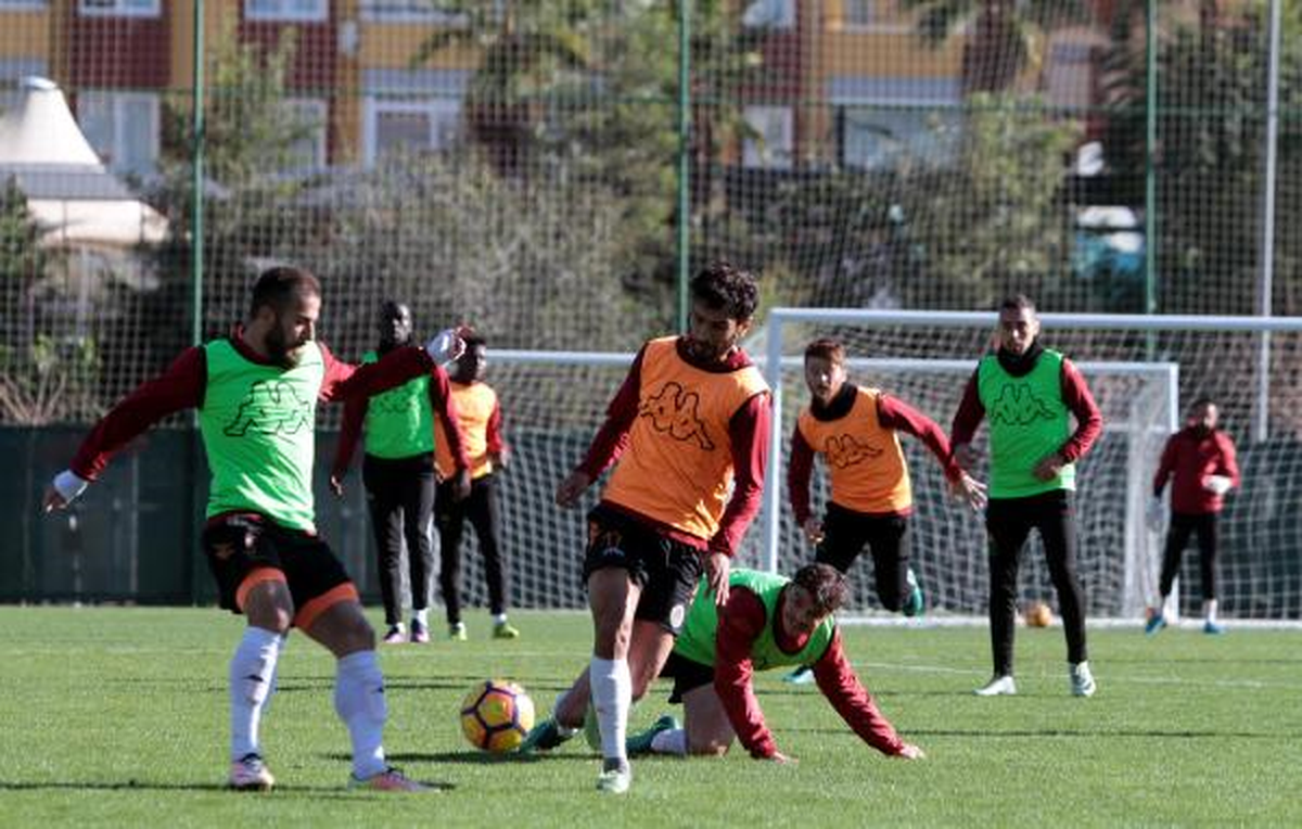 Aytemiz Alanyaspor\'da Akhisar Belediyespor Hazırlıkları Sürüyor