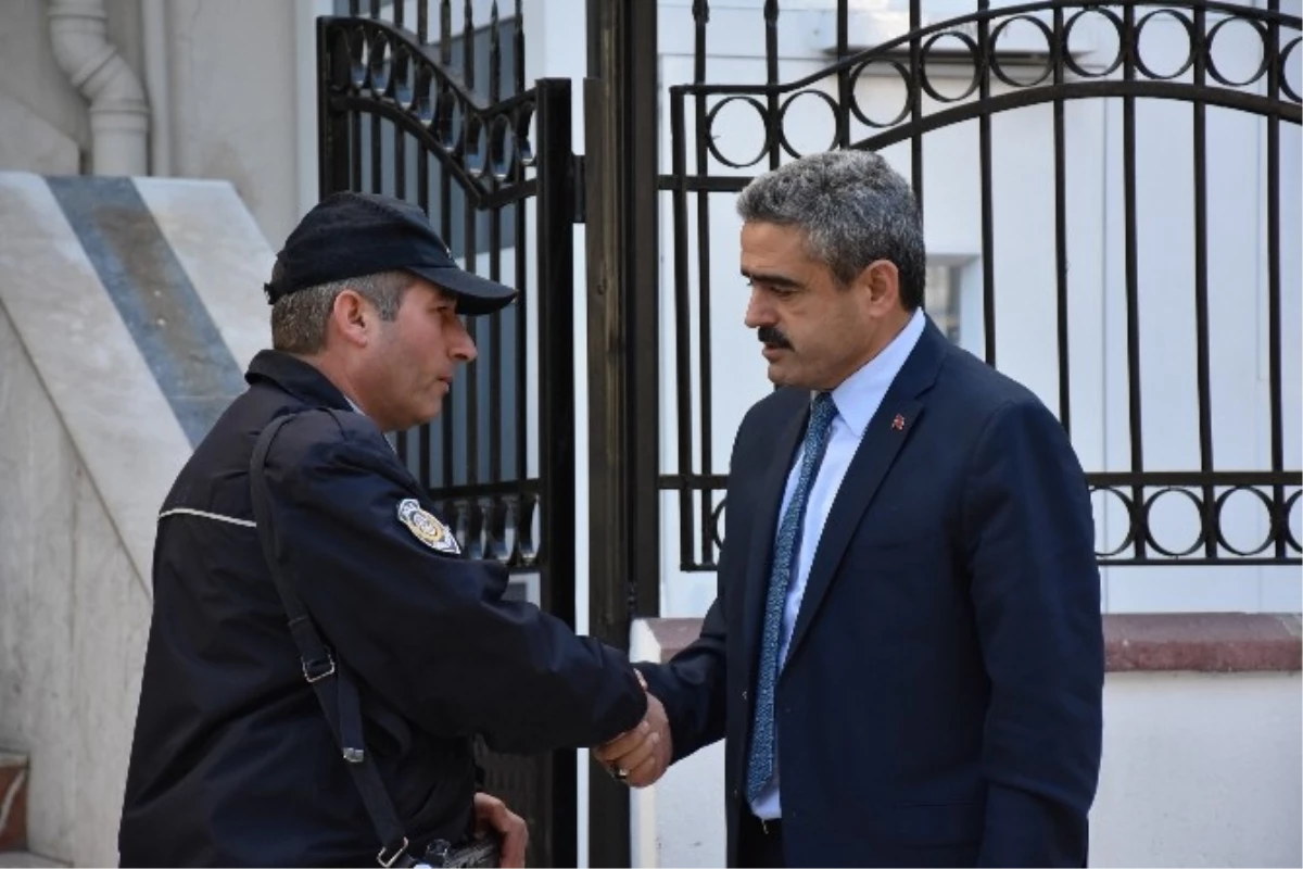 Başkan Alıcık\'tan Polise Moral Ziyareti