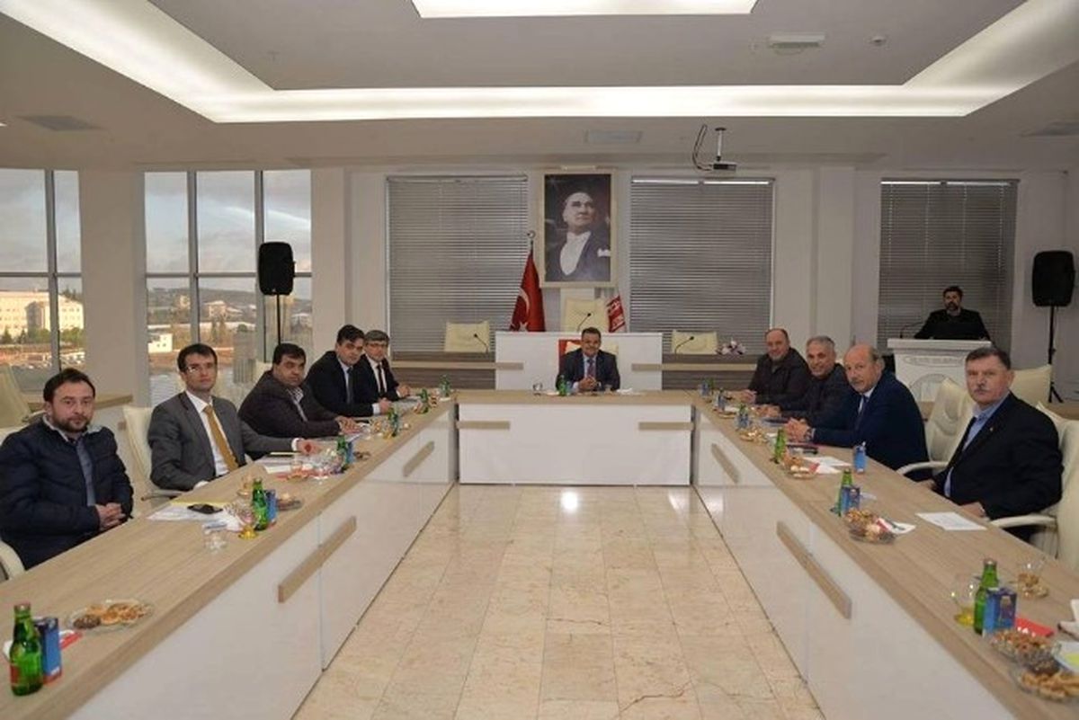 Başkan Yağcı, İlçe Belediye Başkanlarıyla Bir Araya Geldi