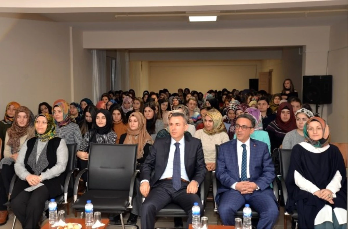 Bilecik Valisi Elban Üniversite Öğrencileriyle Buluştu