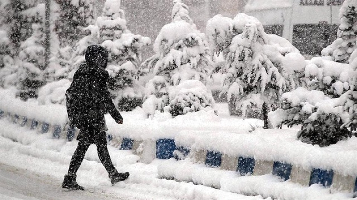 Bolu ve Bartın\'da Eğitime Kar Engeli