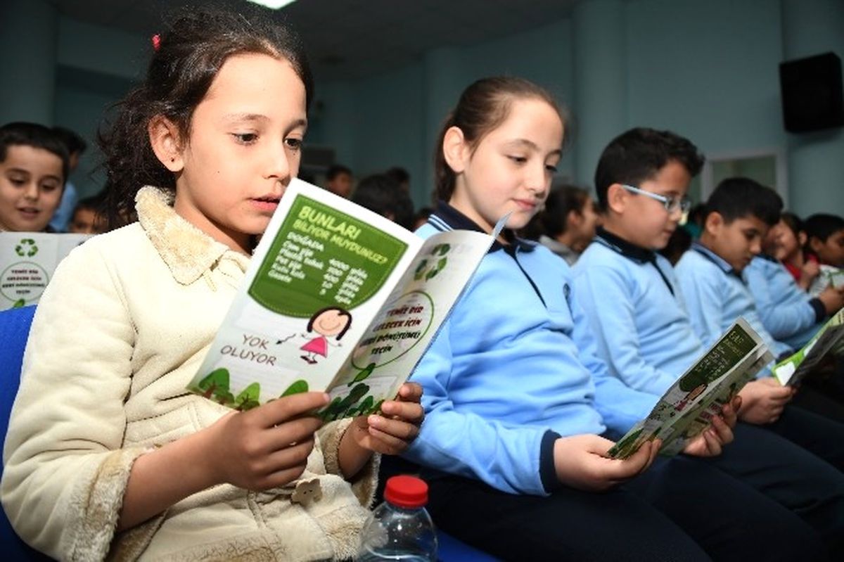 Çevre Bilinçlendirme Eğitimleri" Devam Ediyor