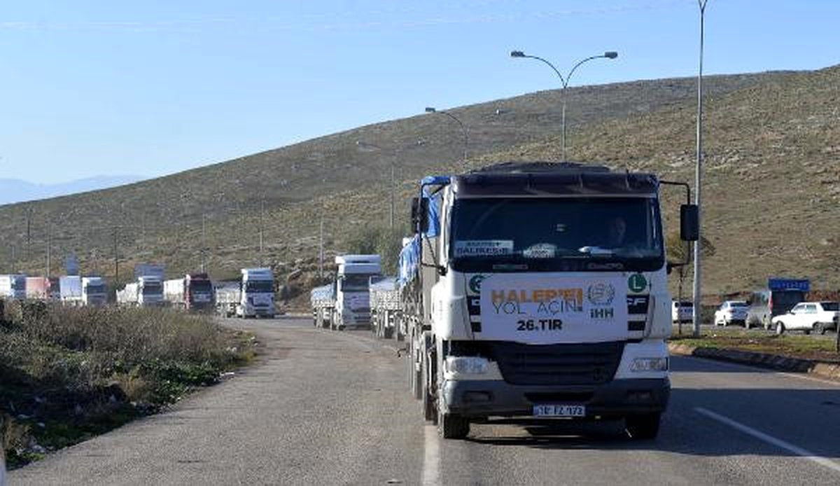 Cilvegözü Tır Çıkışlarına Kapatıldı, Halep\'ten Göç Bekleniyor (2)