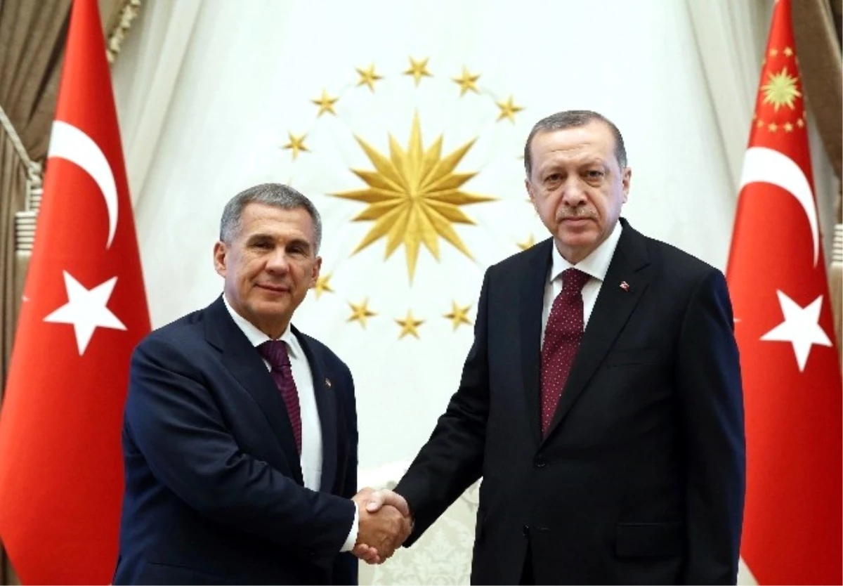 Cumhurbaşkanı Erdoğan, Tataristan Cumhurbaşkanı ile Bir Araya Geldi