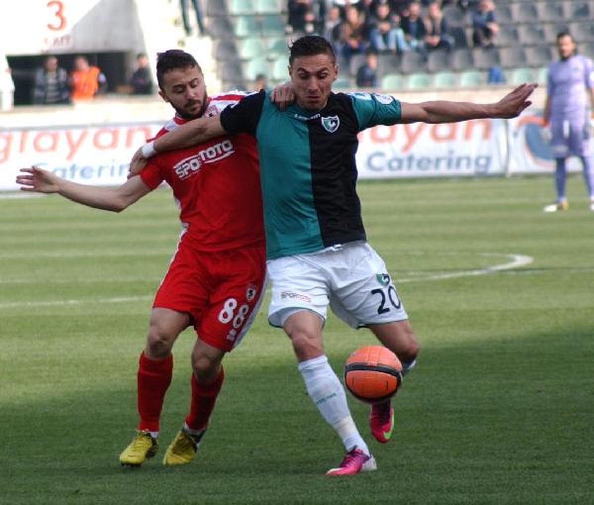 Denizlispor, Eski Oyuncusu Fetai\'ye 170 Bin Euro Ödeyecek