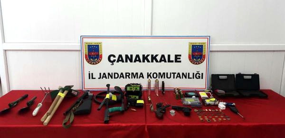 Elindeki Tarihi Eserleri Satamadan Yakalandı