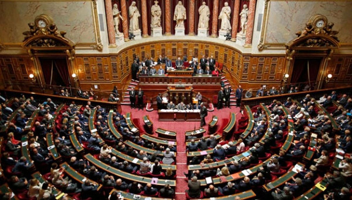 Fransa\'da Olağanüstü Halin Uzatılmasına Senatodan Onay