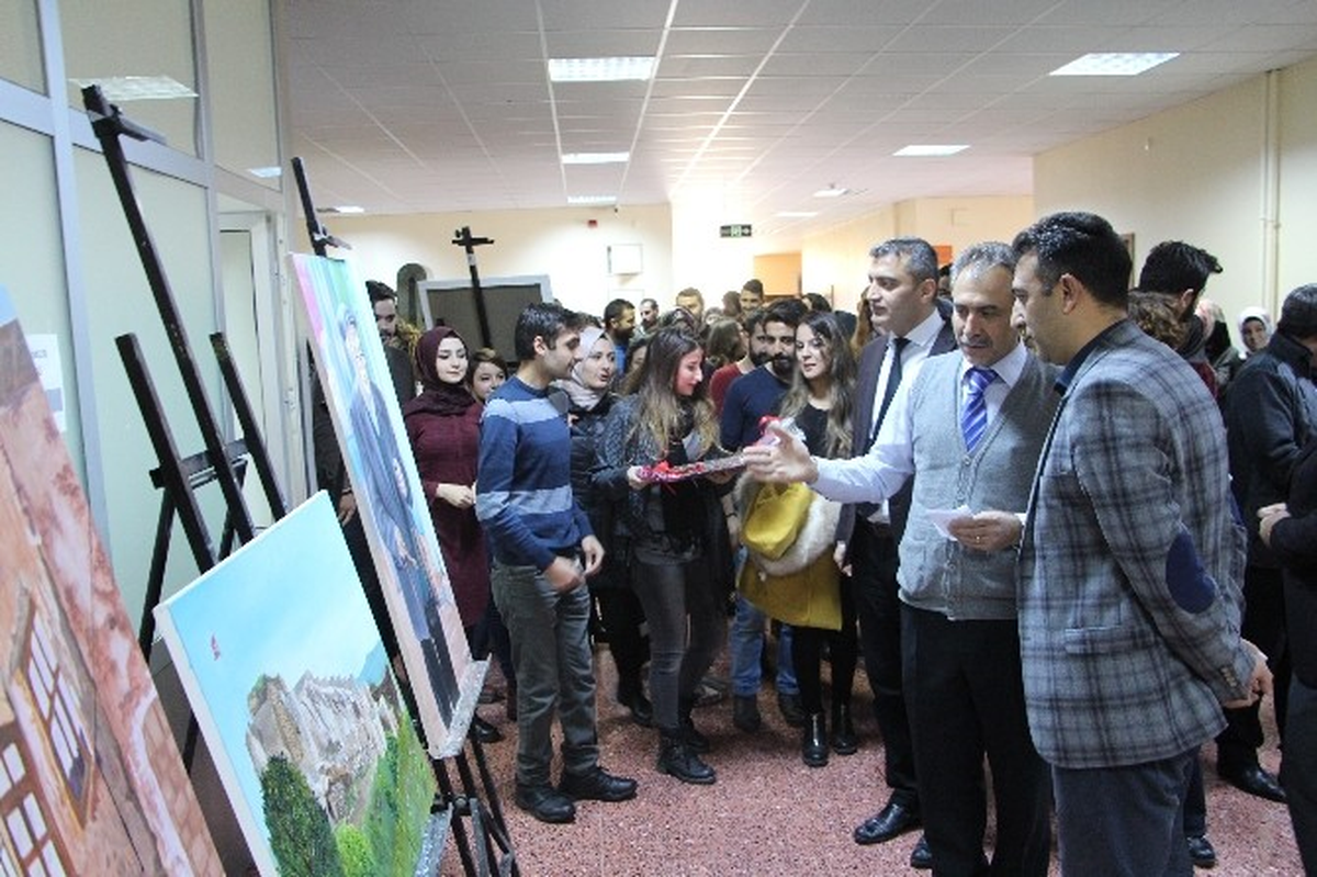 Fü\'de "Sanatla Dört Mevsim Elazığ" Sergisi