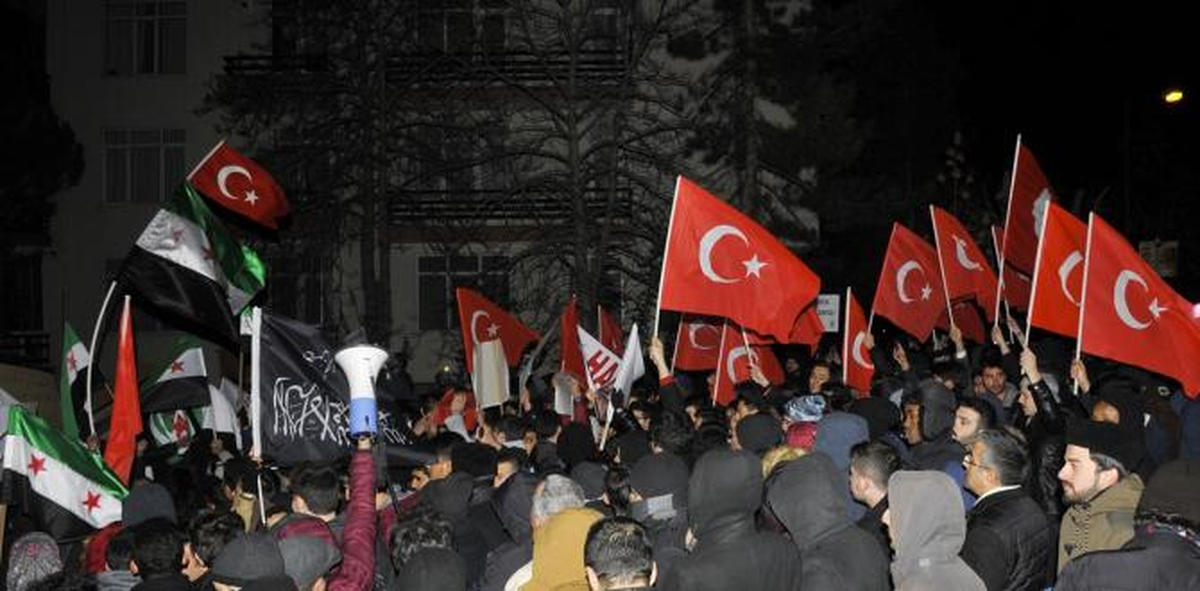 Halep\'te Sivillere Yönelik Saldırılara Tepkiler