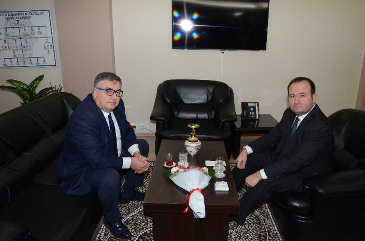 Kesimoğlu\'ndan Emniyet Müdürlüğü\'ne Taziye Ziyareti