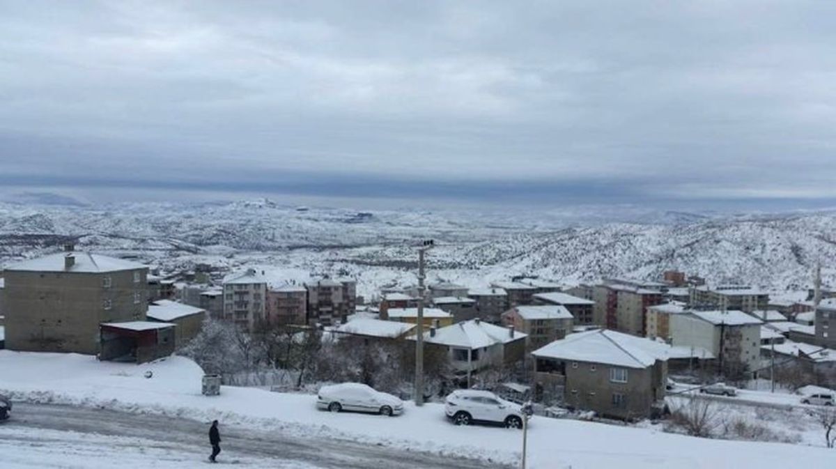 Kulp\'ta Eğitime Ara Verildi