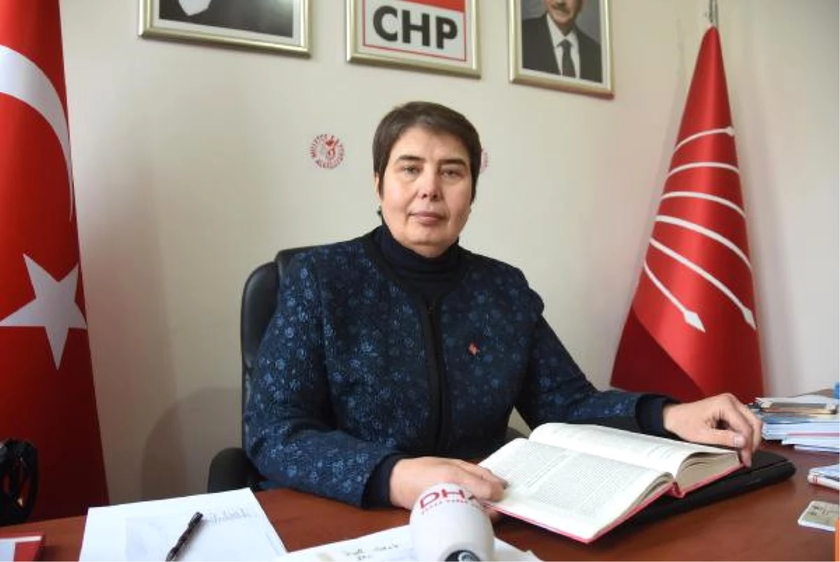 Kütahya Belediyesi\'nin \'Evlilik\' Kitabına CHP İl Başkanı Tepki Gösterdi