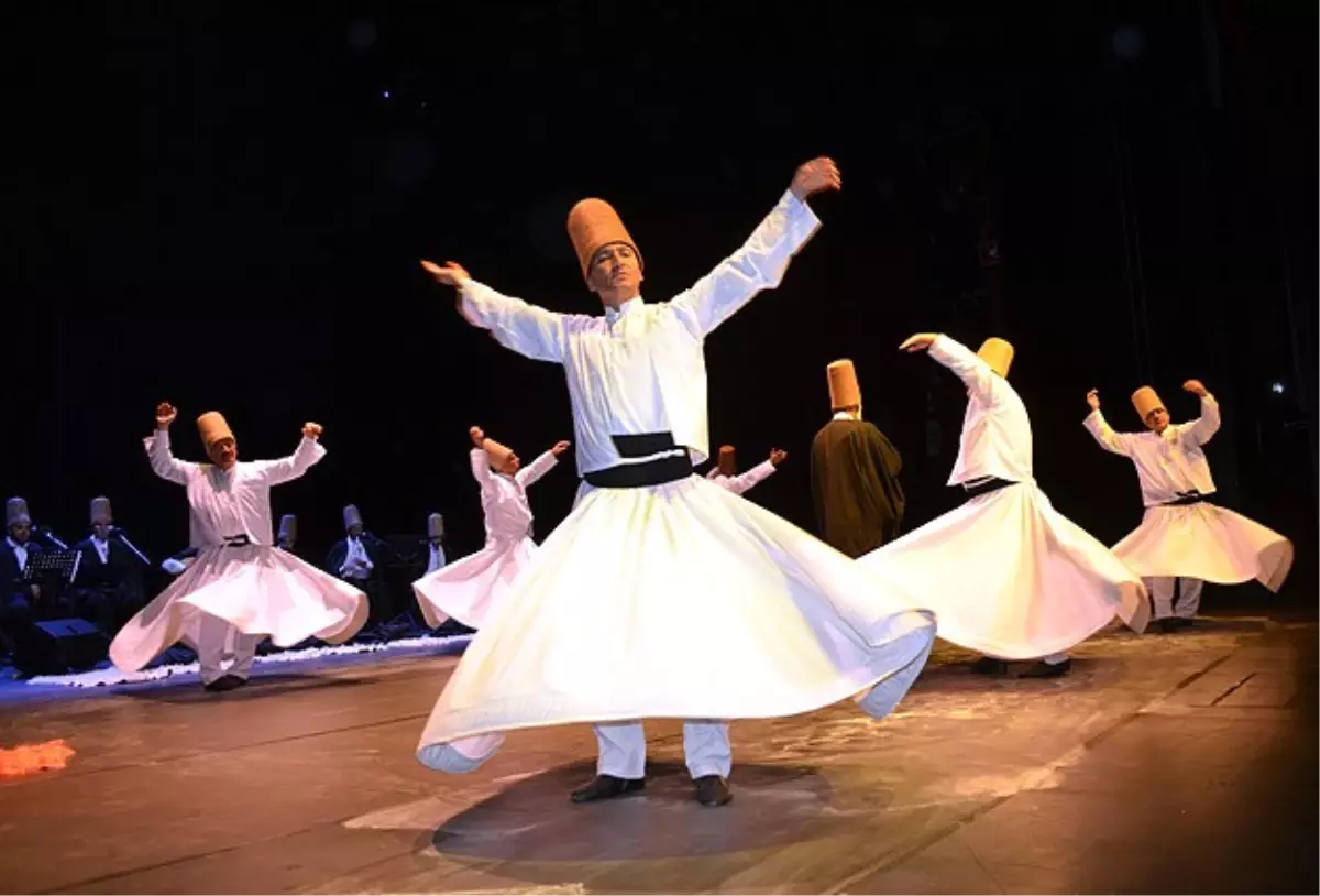 Mevlana, Galata Mevlevihanesi\'nde Anıldı